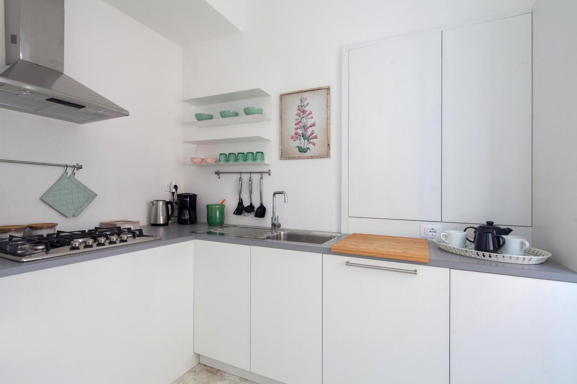 Vicolo Apartment, Pedestrian Centre, 2Bdr, 2,5 Bth, Aircondo, Private Parking, Easy To Train And Ferries, City Life La Spezia Luaran gambar