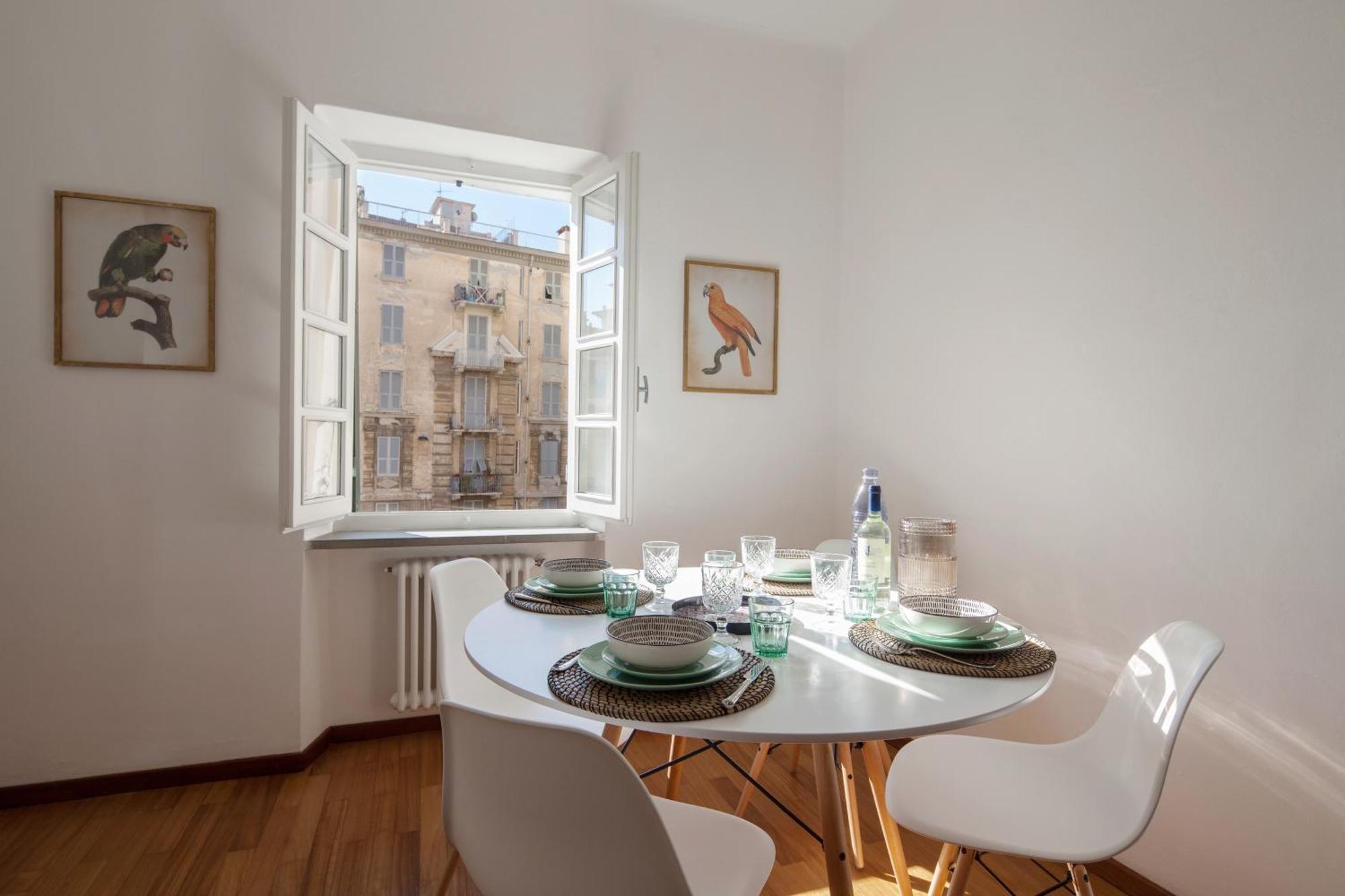 Vicolo Apartment, Pedestrian Centre, 2Bdr, 2,5 Bth, Aircondo, Private Parking, Easy To Train And Ferries, City Life La Spezia Luaran gambar
