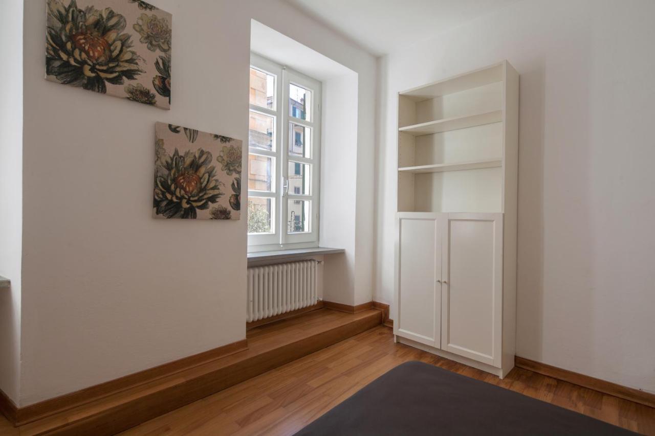 Vicolo Apartment, Pedestrian Centre, 2Bdr, 2,5 Bth, Aircondo, Private Parking, Easy To Train And Ferries, City Life La Spezia Luaran gambar